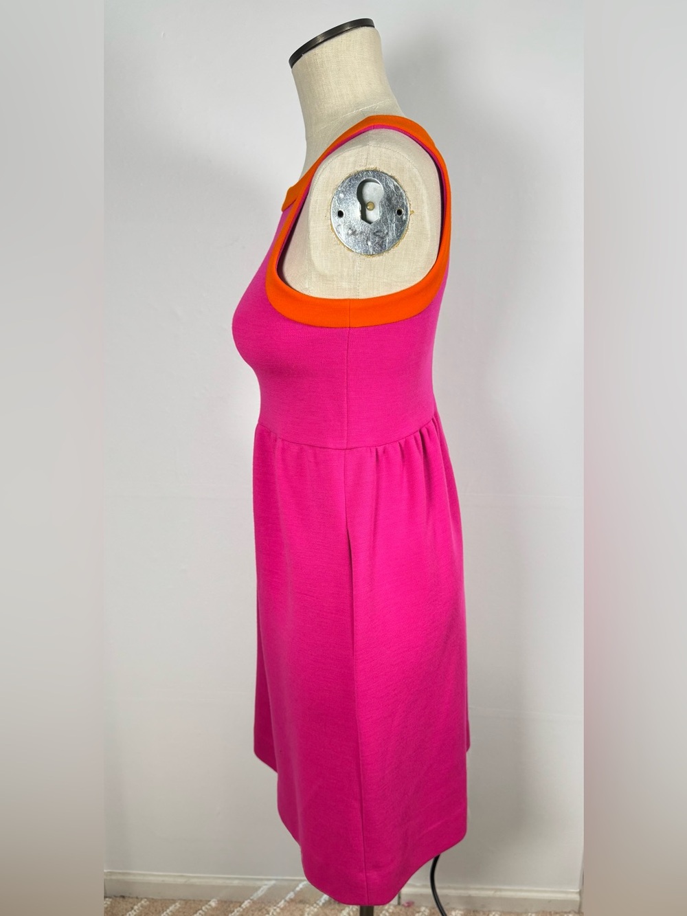 LISA PERRY Fuchsia Orange Trim Mod Heavy Knit Tank Dress With Pockets Sz 2 - Picture 3 of 8